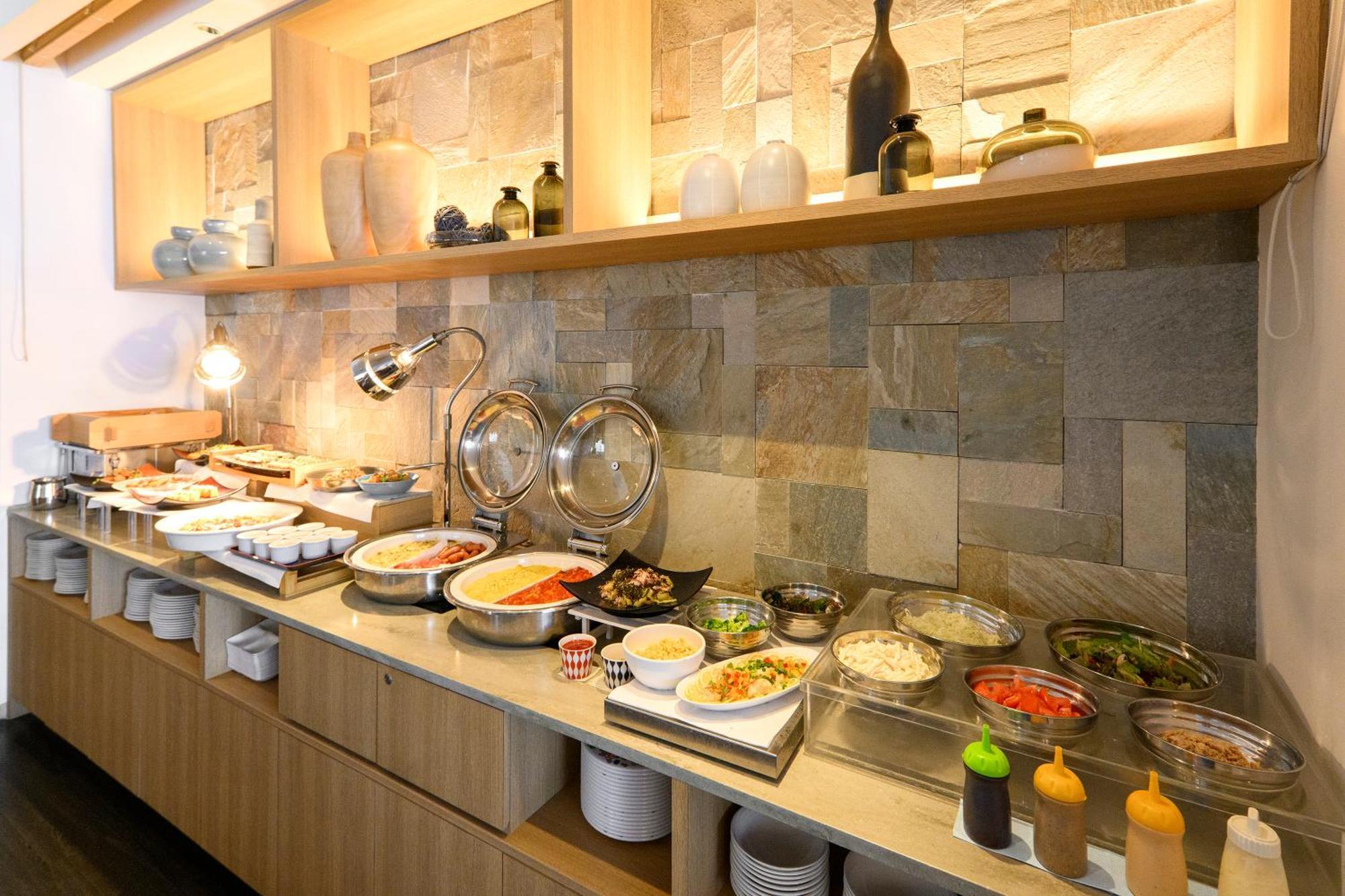 Hotel Forza אויטה מראה חיצוני תמונה